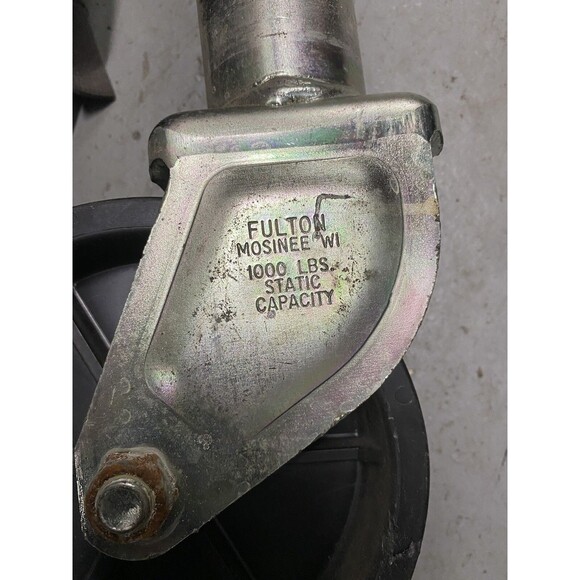 Fulton Magnum Series Swivel Marine Jack - Bolt on - Sidewind - 1000 lbs - Used - Picture 2 of 9